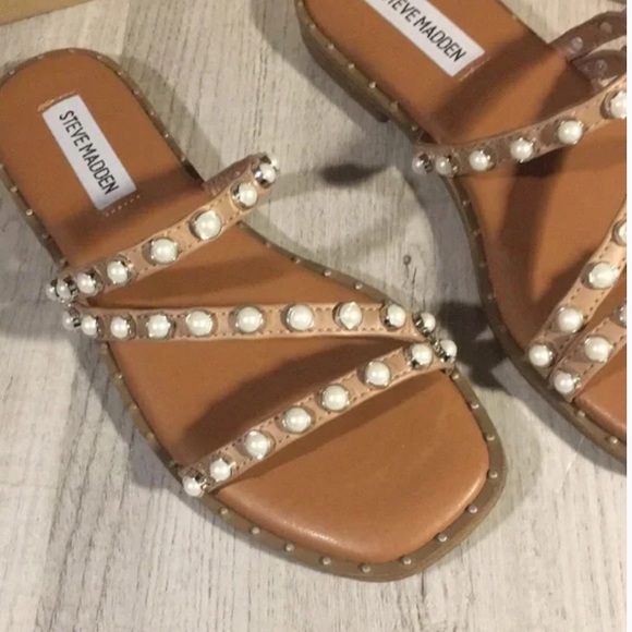 Steve Madden Shoes - Brand New Steve Madden Pearl Flat Nude Sandals 7.5